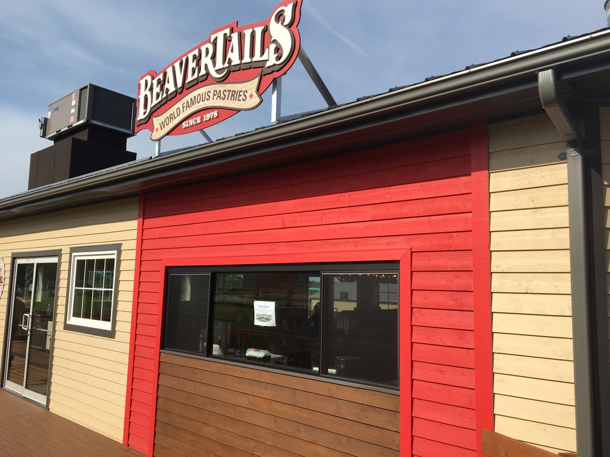 BeaverTailsCav's tweet photo. When at Shining Waters Family Fun Park, head for the pool, then look for the bright red siding for your BeaverTails Pastry and MooZoo needs! https://t.co/fKz8VLbbD8
