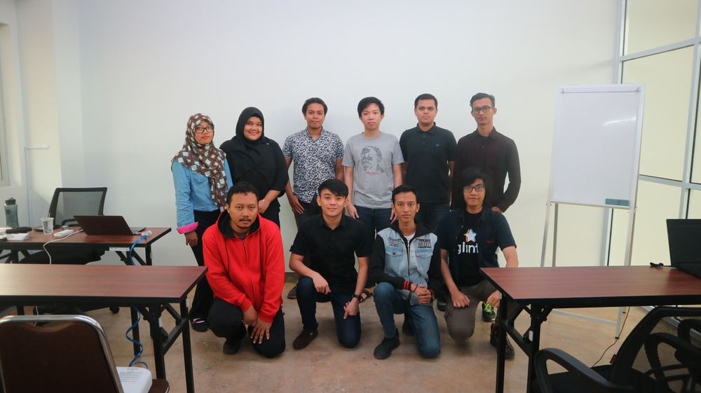 ImpactByte's tweet photo. First day of Glints Academy, Powered by Impact Byte
#ImpactByte #CodingBootcamp #MakeImpactWithYourCode #Coding #WebDevelopment #FullStack #Frontend #Backend #Glints #Academy https://t.co/adF7BkQIZM