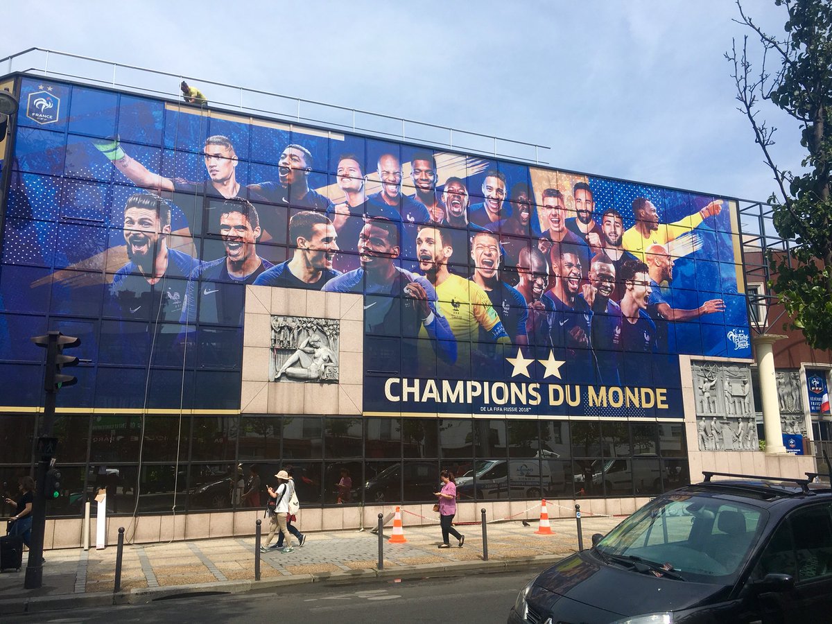 Word in progress... 2ème étoile #Championsdumonde  #fiersdetrebleus <a href="/equipedefrance/">Equipe de France ⭐⭐</a> <a href="/FFF/">FFF</a>