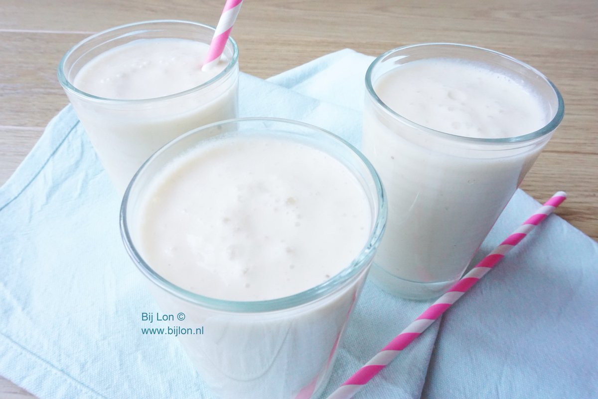 Nu online: Smoothie Pina Colada #foodblog bijlon.nl #smoothie
