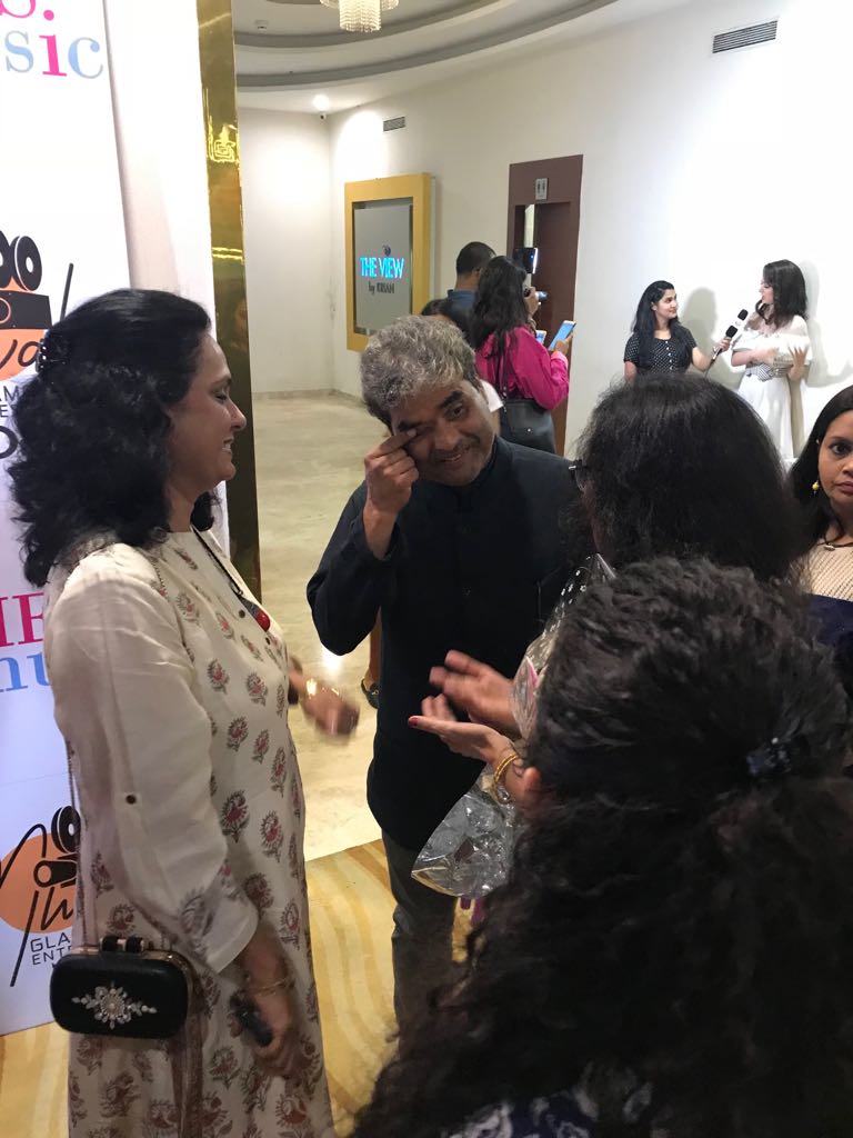 TheViewbyKrian's tweet photo. We were happy to host the music launch of "Afsaane" sung by @SingerHariharan, starring @IamSandeepaDhar 😍😍

@VishalBhardwaj 
#afsaane #musiclaunch #theview #Bollywood https://t.co/RIZwqX7JEM