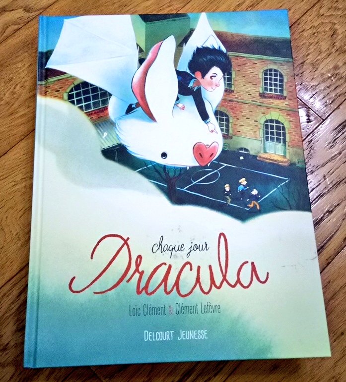 N Ryo なかやま در توییتر 買うだけ買ってまだ読まない奴 Chaque Jour Dracula Lefevre Clement ドラキュラの少年 Dracula 学校ではドラキュラとヴァンパイアの違いを理解してくれない学友からいじめを受ける あなたなら その闇とどう立ち向かうか 自分も同じだ