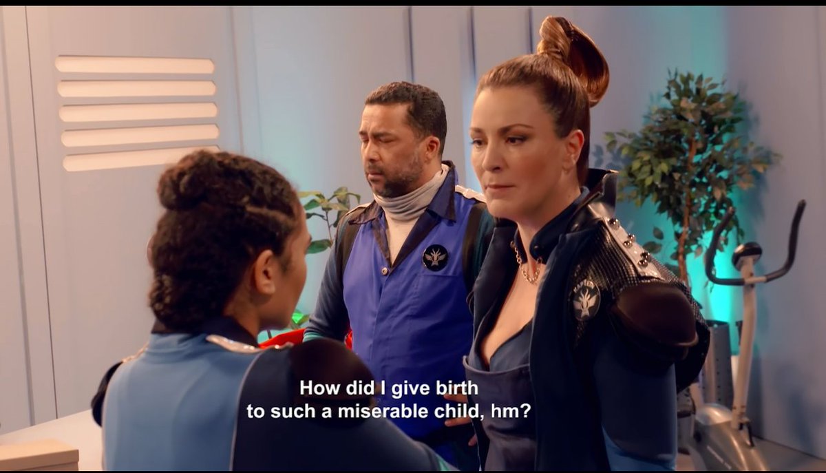 DieSpringbokkie's tweet photo. Captain FJ resembles that evil Step mother from Cinderella. Can’t believe Lisa is her biological daughter. 🤔🤔

                                                 #SpringbokkieSABC2 @SABC_2 https://t.co/VP0ZYRxkDX