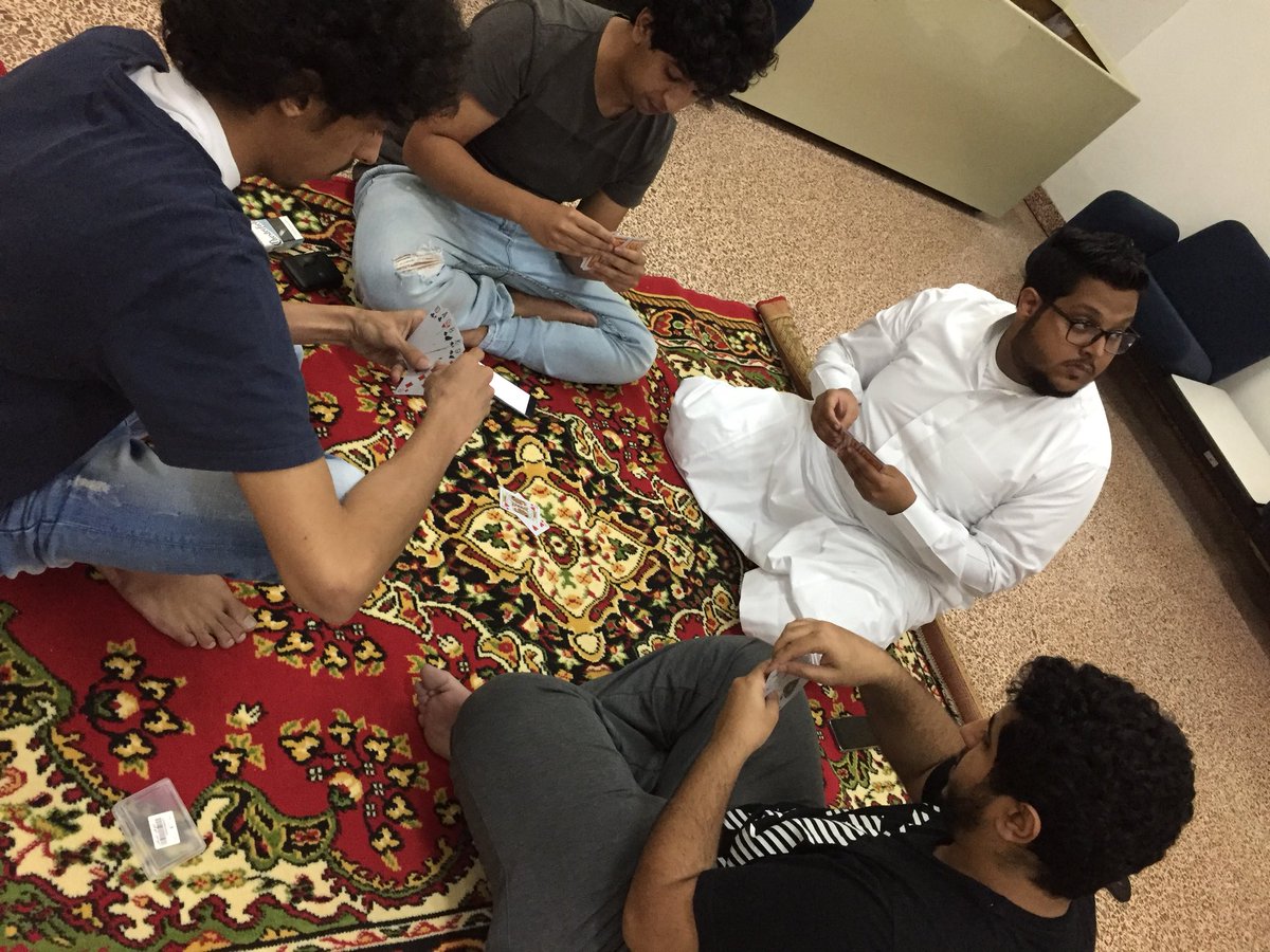 YIC_NEWS's tweet photo. صور من فعاليات البرنامج الصيفي اليوم الثاني https://t.co/70V8HalZig