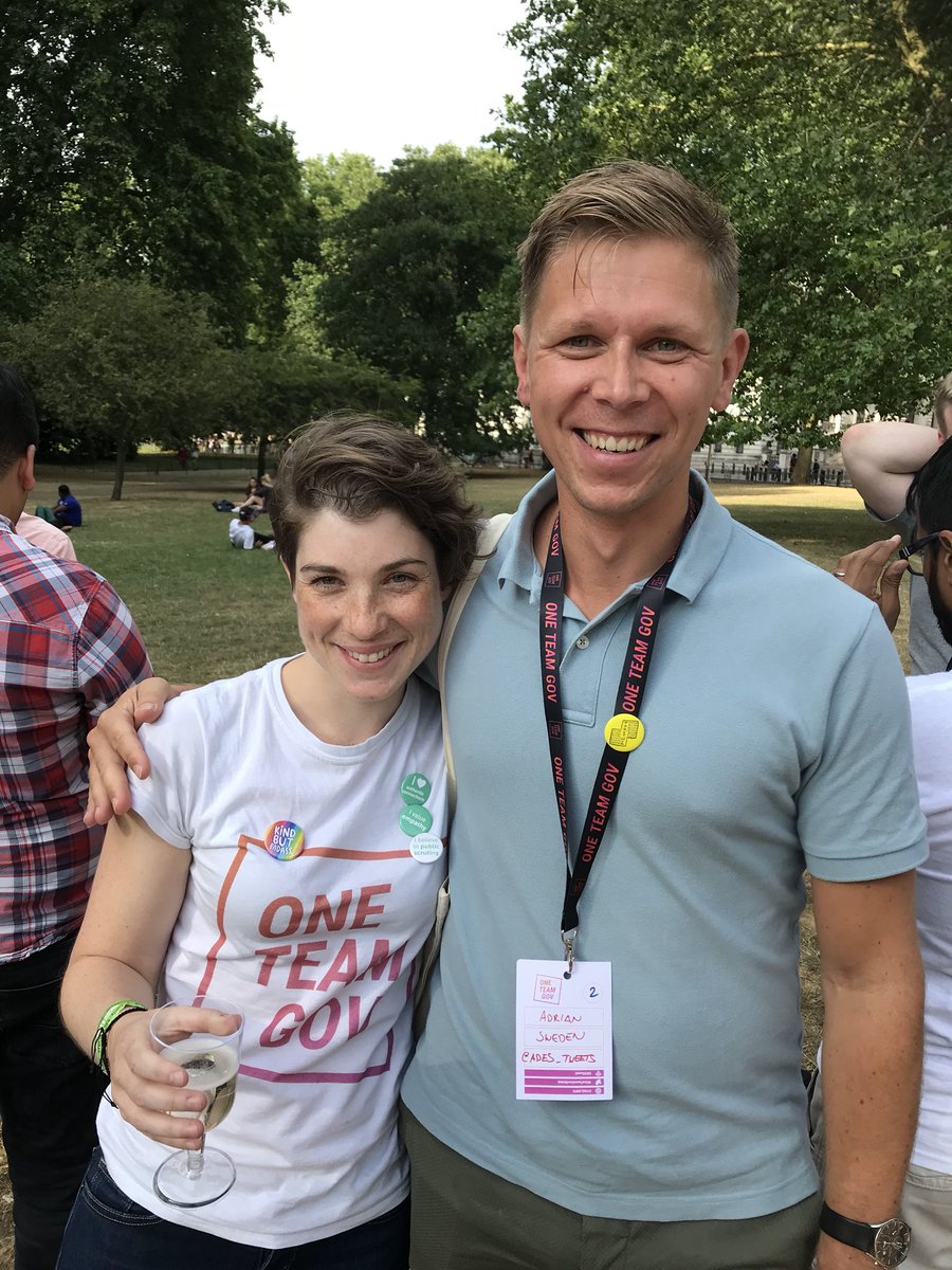 OneTeamGovSE's tweet photo. Our own @ades_tweets together w @kitterati at #OneTeamGovGlobal! A great day of exchanges in a global community of #changemakers for public good #smartarevälfärd #smartsweden #smartaresverige #innovation #digitalisering @Natinnovation @vinnovase @nymyndighet https://t.co/AF0m0T1KoM