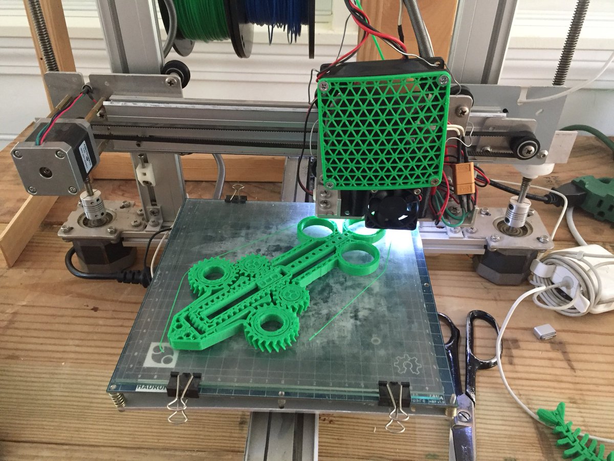 will_winder's tweet photo. 4 hour print! https://t.co/0OgszNncK5