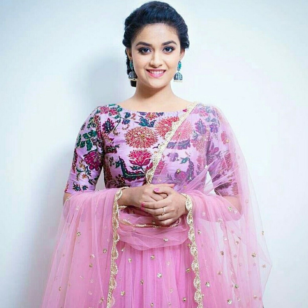 keerthySuresh Online tweet media