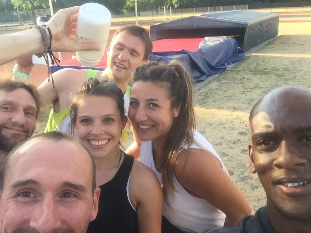 Good 8 x 300m sprints with the gang in the heat this evening 🔥🔥 #londontri #tritraining #sprinttraining