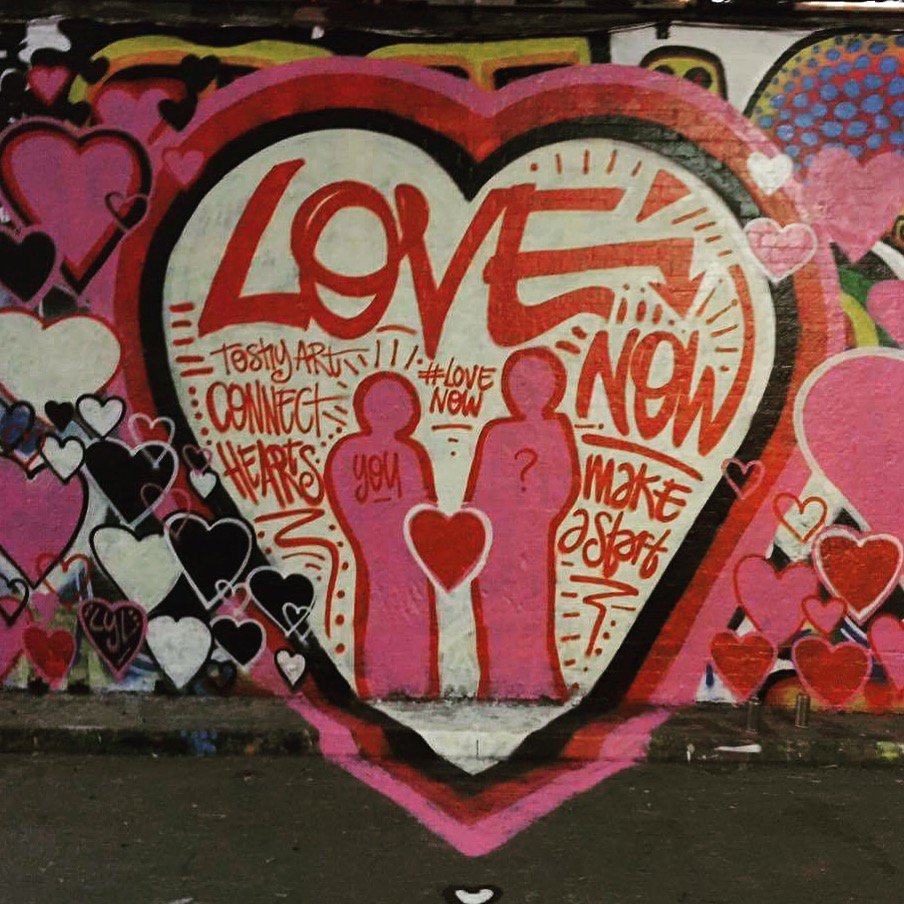 kissmyartUK's tweet photo. LOVE ART join us @kissmyart 21.7.18 @auresensoruim #stateoftheartsoundsystem #leakestreetgraffititunnel live Graffiti #chu3D #vaneMG_art #art #saatchiart #digitalart #sketch #artoftheday #londonculture #weekendevent FLASHSALE £5 #eventbrite https://t.co/CSby4sDOO2