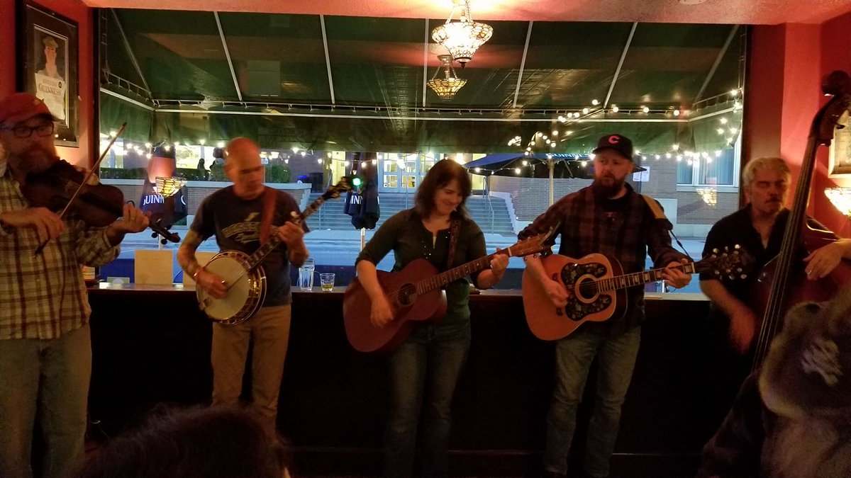 The Mudflapps play every Monday from 8 p.m. until Midnight in the bar. Tonight's the night. Happy Monday. Eat, drink and enjoy free live music at your local pub in downtown Evanston. Beer and Cocktail specials. Kitchen open late.