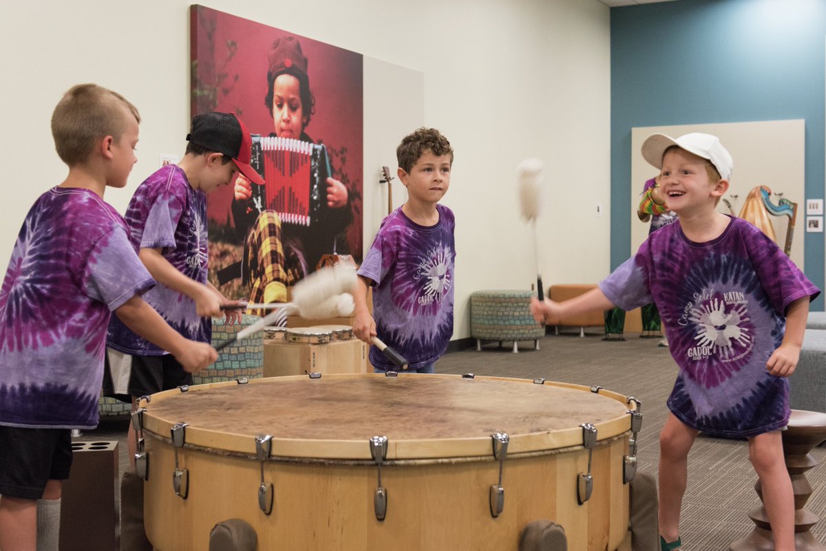 MIMphx's tweet photo. #Educators, we are celebrating you this month! Simply present a school ID, fingerprint clearance card, or affidavit of intent and you will receive free general museum admission and a 10% discount at Café Allegro and on select items at the Museum Store: https://t.co/9rr0Lpc8rK https://t.co/NWAsrUybed
