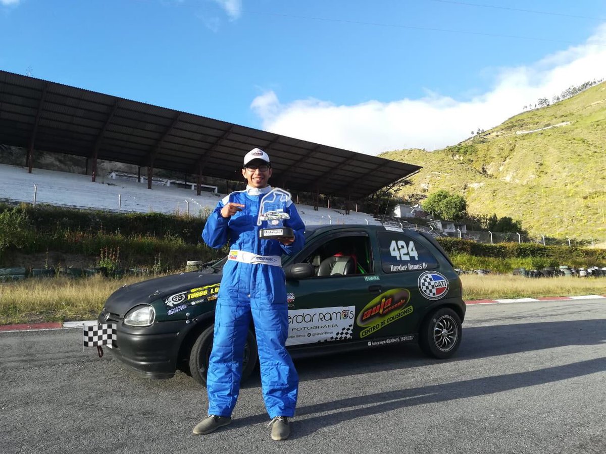 HerdarRamos's tweet photo. Puesto 3
Categoría TC1 
Lo volvimos hacer #RamVill Team 
#Tulcán 
@Corsa_Ec https://t.co/cyc5ACGmiq
