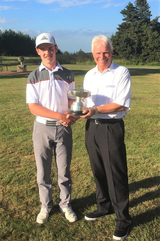 ProdreamUSA's tweet photo. Huge congratulations to @Gregmccaffer1 from @LorettoGolf and @pollokgolf who won both the West of Scotland Strokeplay & Matchplay Championships last week. Well done Greg, keep up the great work!
#TeamProDream #atthedouble #NCAAgolf https://t.co/1ssVmVeOee
