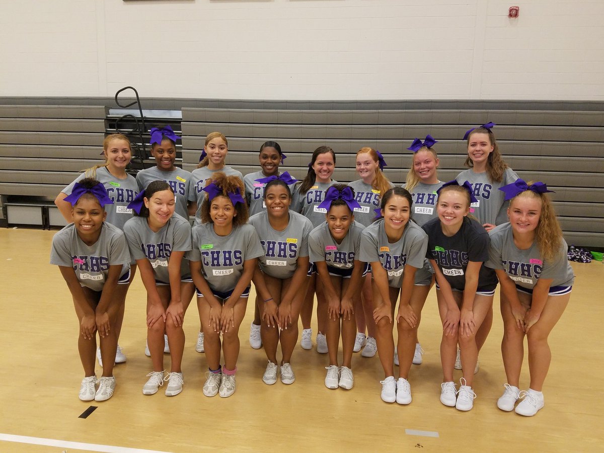 CHHSVarsity's tweet photo. Varsity Football Senior Cheerleaders! 💜🖤💜🖤 https://t.co/jLcHRZfPPH
