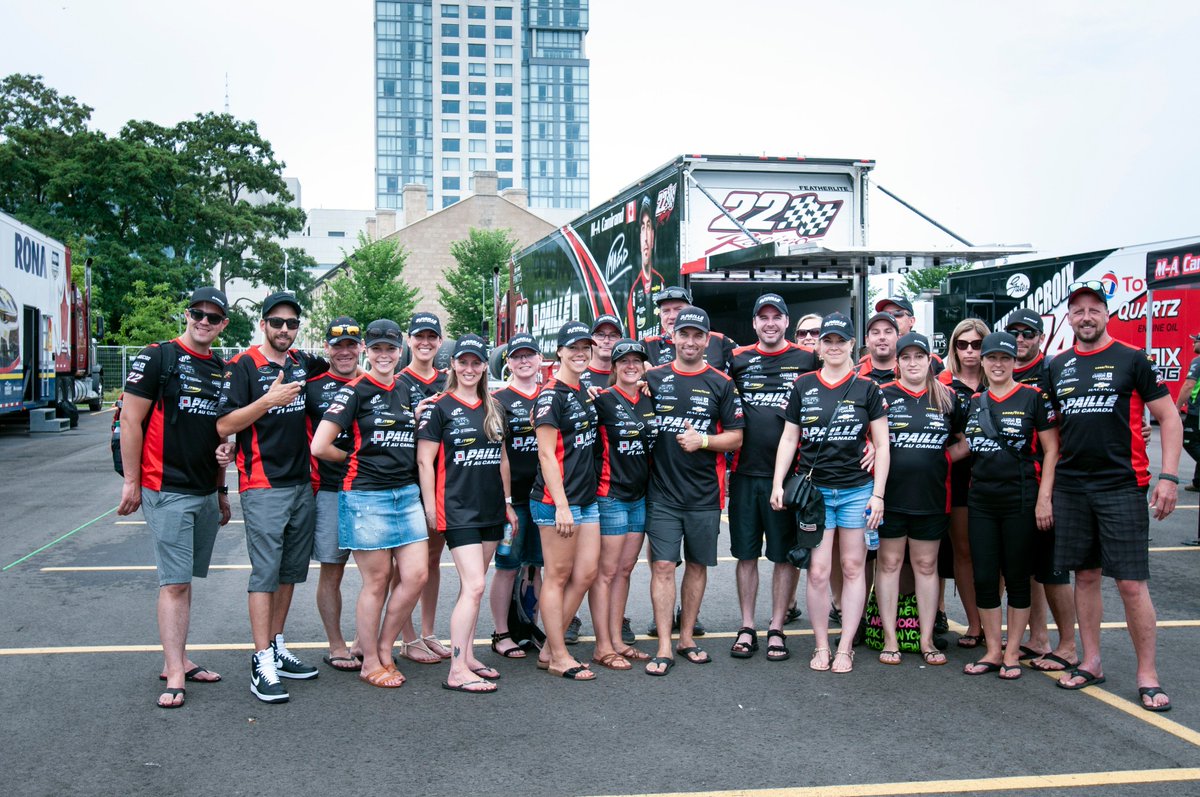 Une famille te supporte dans les bons comme les mauvais moments. Merci Paillé de toujours être là <a href="/GmPaille/">GM Paillé</a> <a href="/TeamChevy/">Chevrolet Racing</a> <a href="/22RacingTeam/">22RacingTeam</a> <a href="/torontoindycar/">Toronto Indy Car</a>
