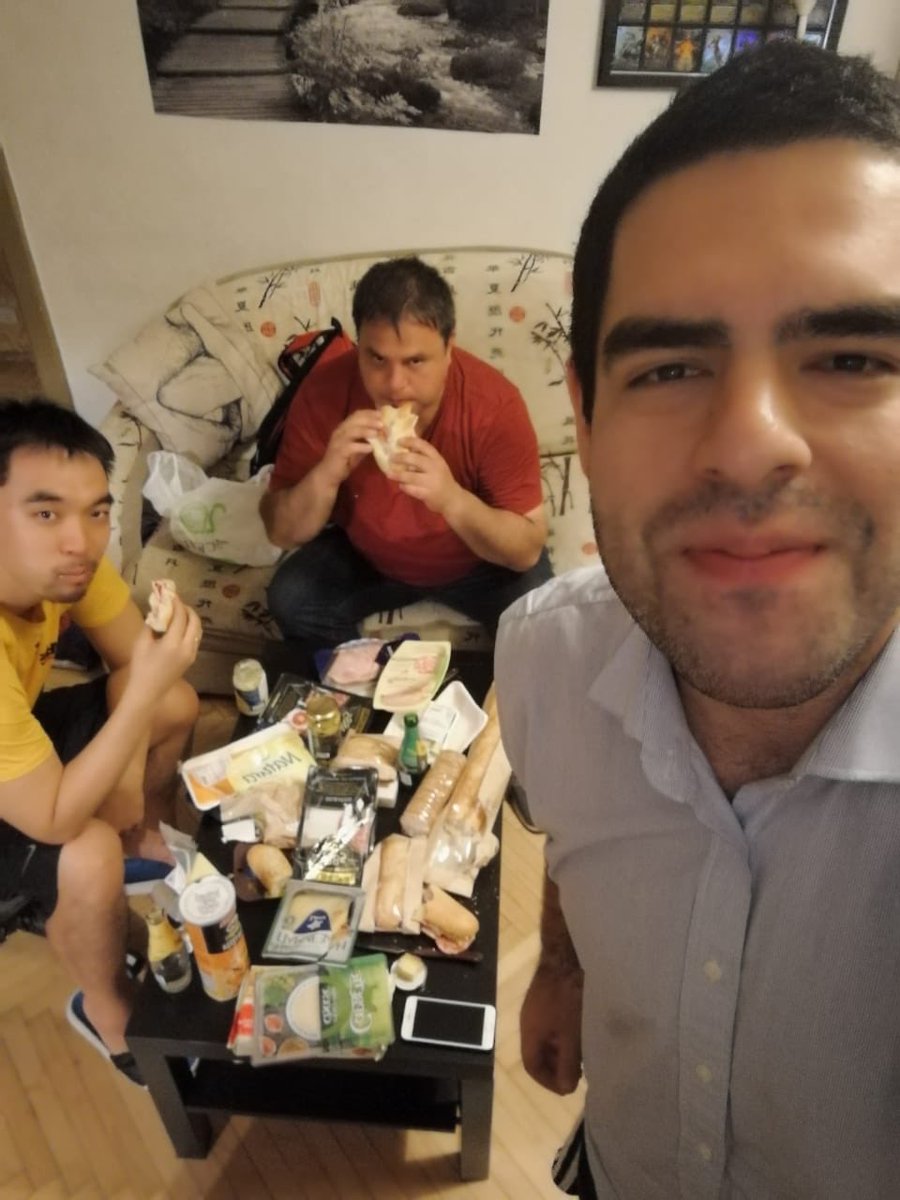 ChipiVera89's tweet photo. 1- Cuando hay viático.
2- Cuando el viático se acaba 🤷🏻‍♂️
@Fedearias77 @Danichung https://t.co/PVbr2vci0h