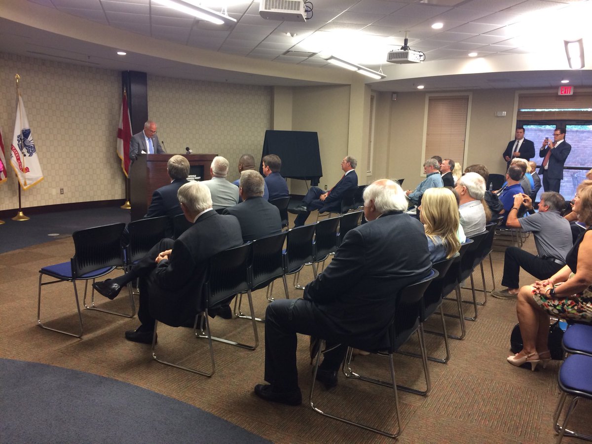 Lindseyreporter's tweet photo. BAE Systems announces $45.5 million project to expand its operations in Huntsville. Their multi-phase growth plan includes immediate expansion of its offices on Discovery Dr &amp; the development of a state-of-the-art manufacturing &amp; office space facility in Cummings Research Park https://t.co/k8HNlkqeeM
