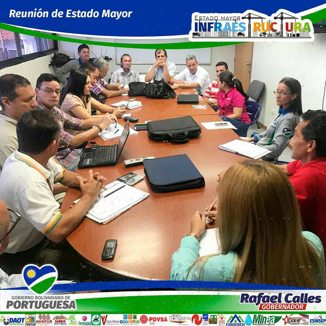 ESINSEPSA's tweet image. #Ahora || El Secretario de Infraestructura y presidente de Esinsep, @NVESINSEP,  mantiene reunión con todos los entes que conforman el Estado Mayor de Infraestructura y Servicios del Estado, con la finalidad de planificar actividades a realizar en la semana.