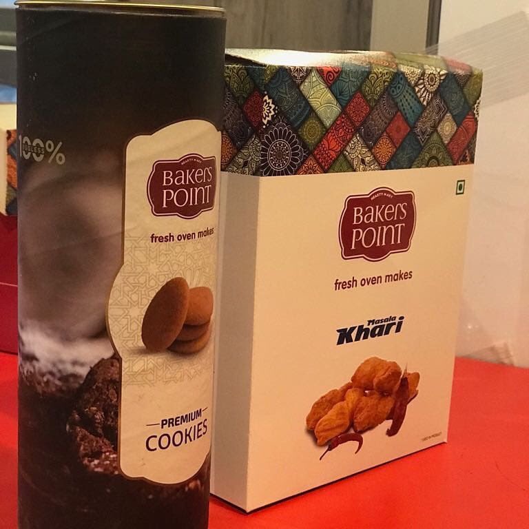 hearty_mart's tweet photo. Now and again, we challenge ourselves by bringing new and better products to our patrons. Hearty mart family brings Cookies, Khari and many bakery products in premium packaging at BakersCafe.
#BakersPoint #Cookies #bakery #heartymart https://t.co/7rh8ASLCGp