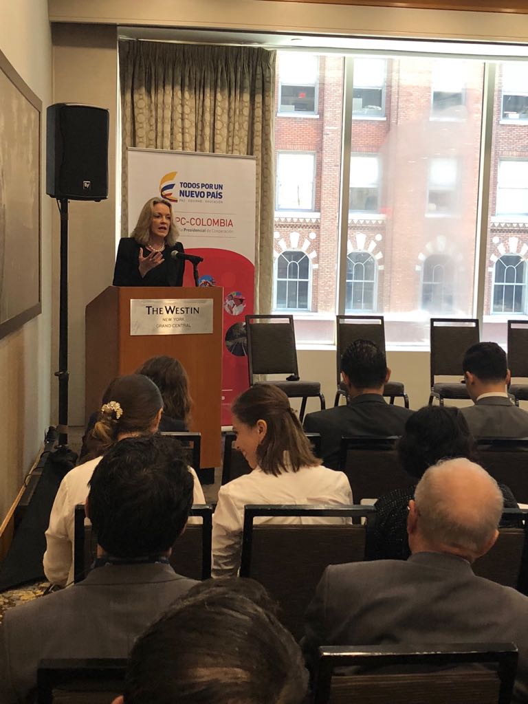 mejialaalcaldia's tweet photo. #FULLHOUSE hoy en nuestro evento “Alianzas y herramientas de la Cooperación SurSur para la implementación de la Agenda 2030” #SomosSurSur #HLPF2018 #HLPF18 #GlobalGoals #SouthSouthCoop #Partnerships4Dev https://t.co/IZAVBICCal