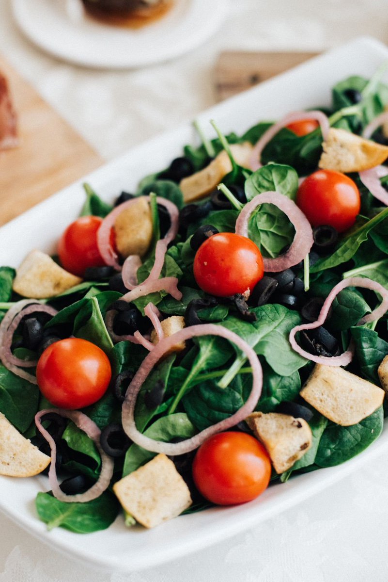 It's Monday, the best day to stay in and order room service from Pete's and plan out your week. #InterConNOLA #PetesNOLA #HappyMonday #MixedGreenMonday #TrueHospitality #RoomService