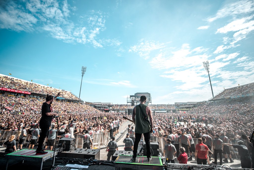 Mondays suck, wishing we were back at #RockOnTheRange instead 🤘 #RangeRewind 

📷 @Stvthrasher