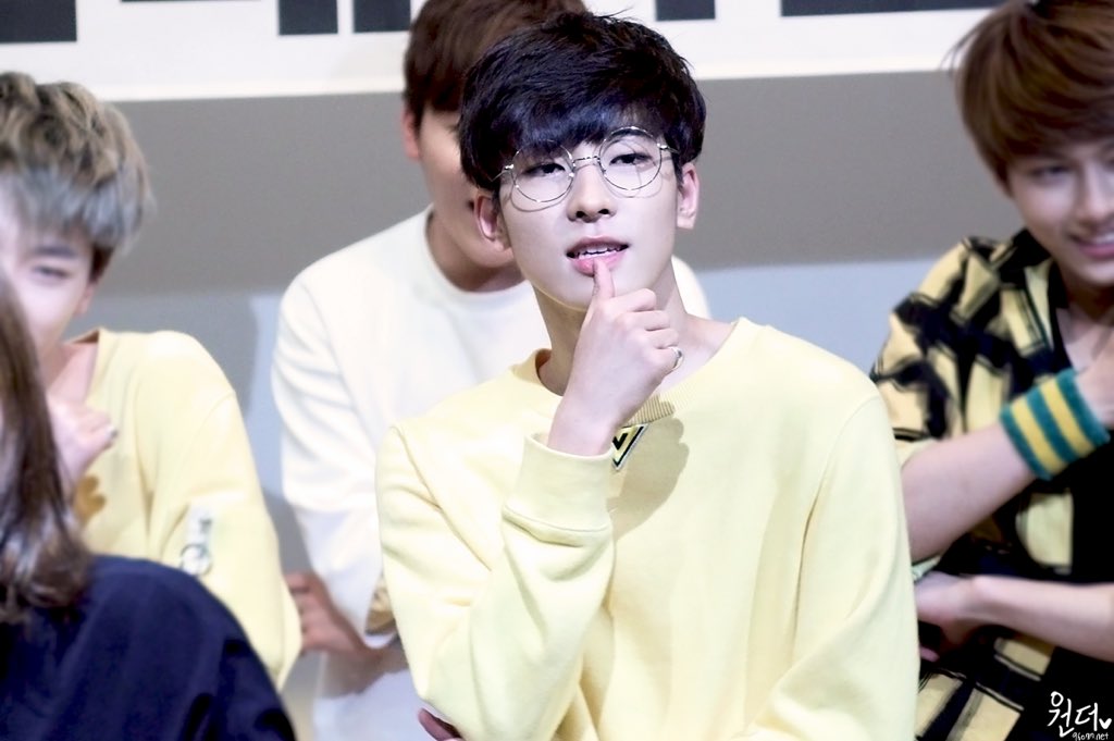 I LOVE HIM SO MUCH I HOPE HE KNOWS