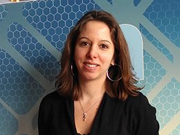 Inria's tweet image. [PORTRAIT] Coralie Fritsch est chargée de recherche dans l’équipe Tosca d’Inria et utilise les probabilités pour #modéliser la propagation de l’émotion dans une #foule, et plus particulièrement dans un stade de football ⚽️, son portrait juste ici ➡️ bit.ly/2mlrOQT