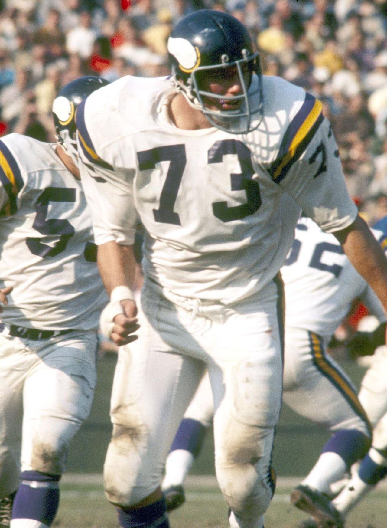Happy BDay to our lifetime member and Hall of Famer Ron Yary! 