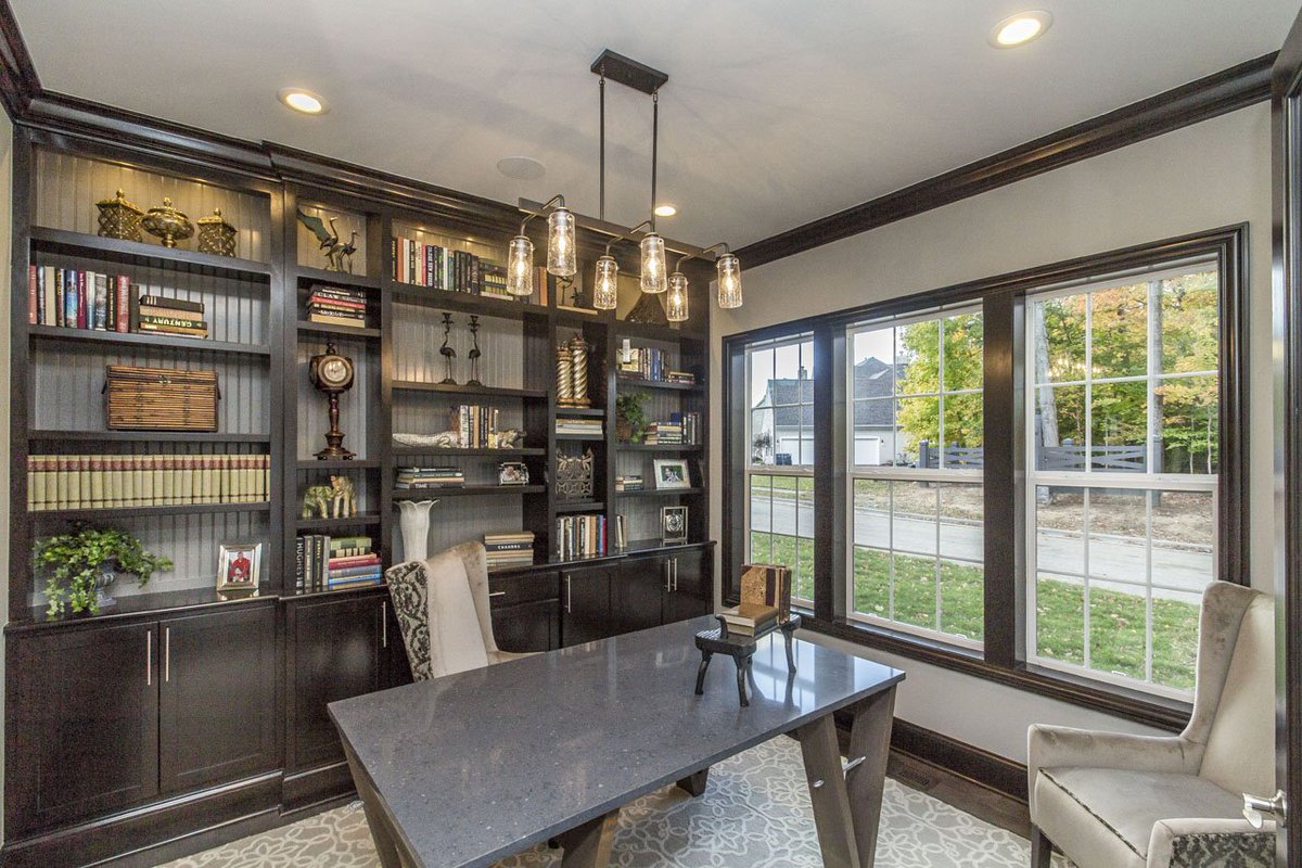 bobwebbhome's tweet photo. Some help to get you through this Monday #BobWebbHomes https://t.co/3JhTJStLss