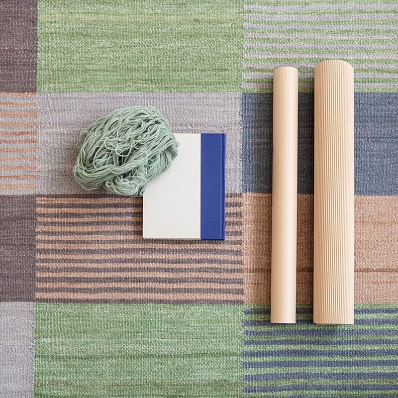houseofwoven's tweet photo. Nanimarquina's Blend rug plays with the visual perception of colours, where solid surfaces interact with surfaces that are constructed from lines. Shop here - https://t.co/NwXBog5Y3j #modernrugs #Nanimarquina https://t.co/aFei8sUdvo