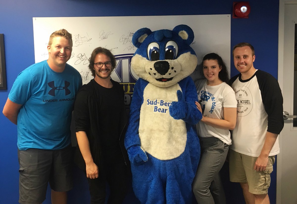 SudBlueberry's tweet photo. The Sud-Berry Bear was out and about this morning with the @KICX917 crew! Stay tuned to see what kind of trouble they got themselves into. 
#sudburyblueberryfestival #KICXCountry https://t.co/EhLnVqOcWf