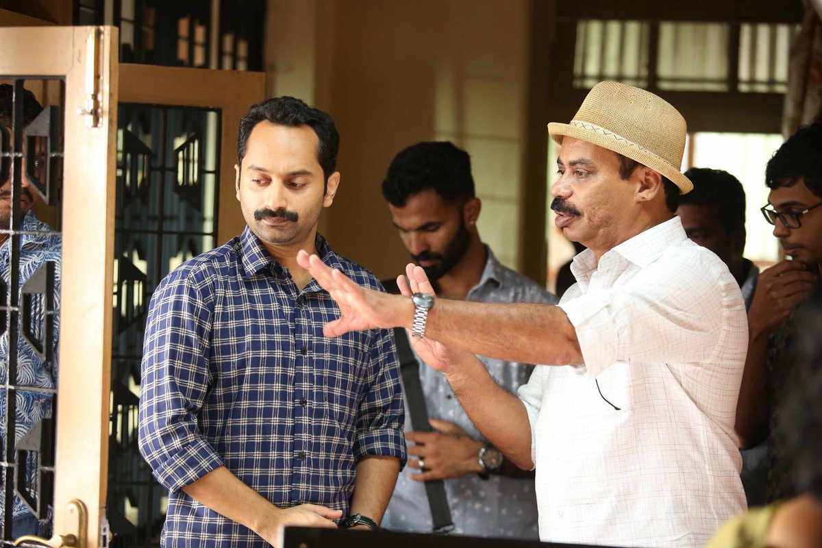 #NjanPrakashan 
#FahadhFaasil #sathyananthikkad #sreenivasan 
ഞാൻ പ്രകാശൻ 
സത്യൻ അന്തിക്കാട് -ശ്രീനിവാസൻ - ഫഹദ് കോംബോ.. 👌