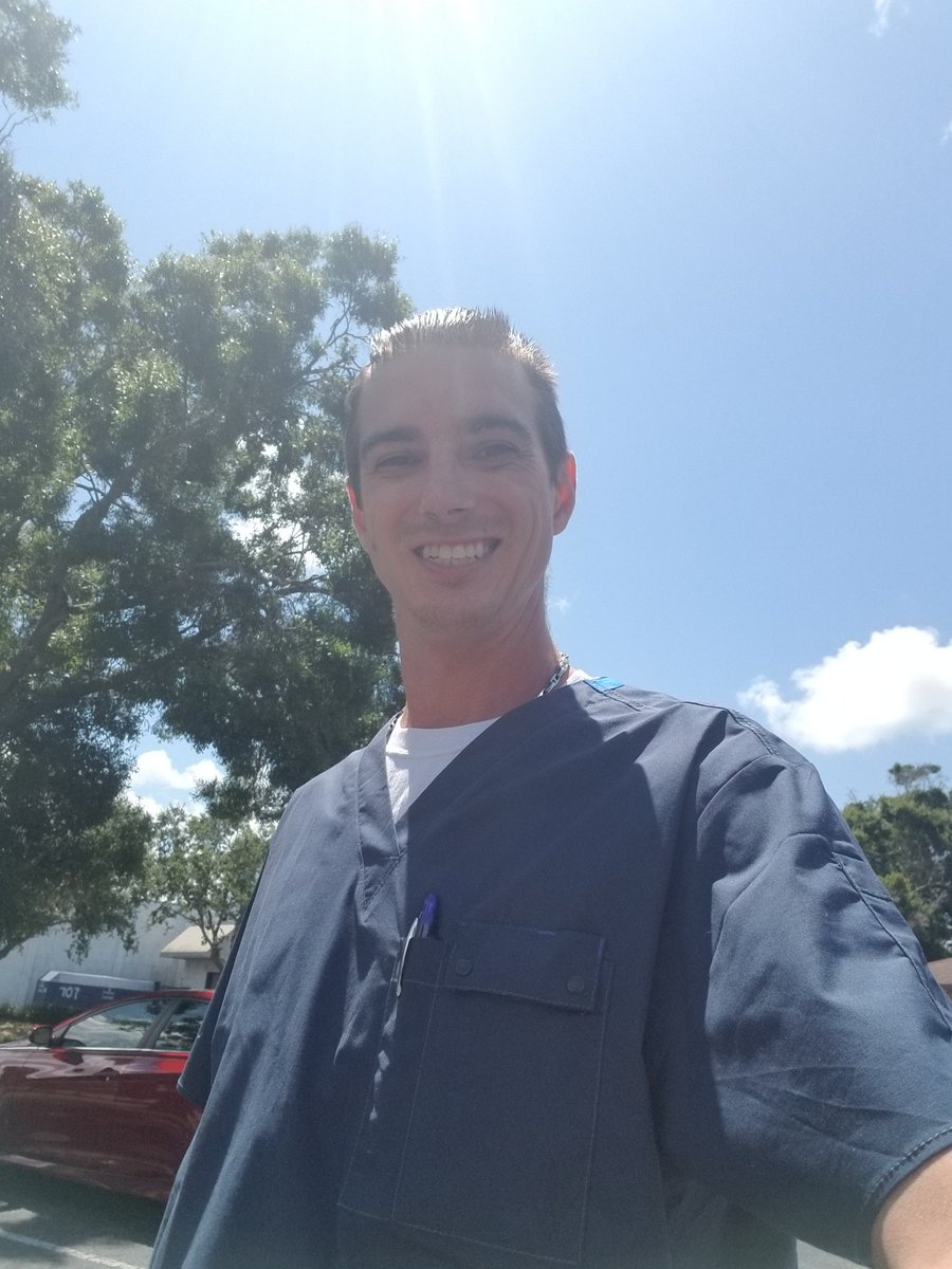 coryhansen16's tweet photo. Scrubs on heading into my first observation! Dental Hygiene here I come. #ToothLife https://t.co/Xih9bv5xT2