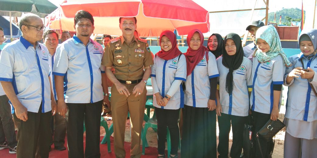 psd_rindo's tweet photo. Kegembiraan dan kemegahan acara jambore PKK Se Sumatera Barat di Painan Kab. pessel https://t.co/KlrFcQMsUY