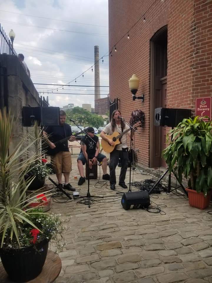 DavidHipchen's tweet photo. My friends, family &I had a great time for my set @PennBrewery !! Thanks @DMusicFest for having me and all the work it took to make #DMFPGH2018 a success! https://t.co/rX4F6Cgjz0
