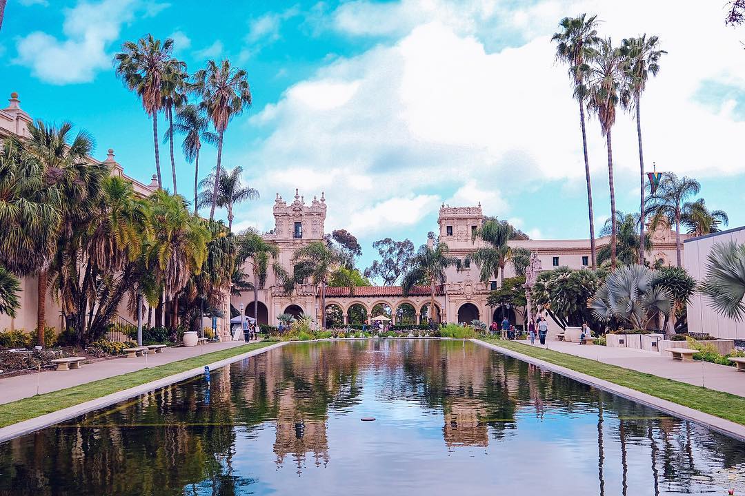 Loews_Hotels's tweet photo. This historic park is one of #SanDiego's top #Summer destinations. Learn more about the city's Summer activities here: https://t.co/F0g2Oo6nZw. Photo by @andreabigsac #BalboaPark https://t.co/TsOFxInuHh
