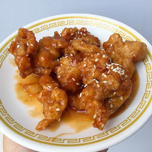EatGR1's tweet photo. NEW RESTAURANT!
Sesame chicken At ASIAN KITCHEN 4160 Lake Michigan dr
.
#chinesefood #sesamechicken #standale
. . . . . .
#foodie #foodporn #foodgasm #eeeeeats #huffposttaste #forkyeah #buzzfeast #dailyfoodfeed #myfab5 #foodprnshare #newforkcity #spoonfe… https://t.co/jnDDNOYyhP https://t.co/wUDiiCzcEF