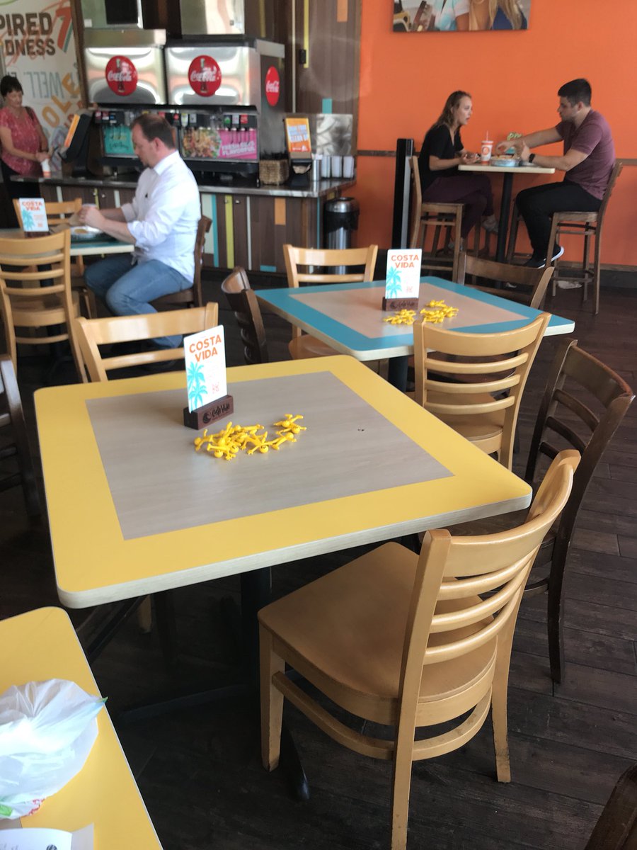jillcompher's tweet photo. Come and get them! Variable ratio schedules for the win! We will find enough tables as people leave! #apsyched #chpantherpride https://t.co/ZWfa0pBxhN