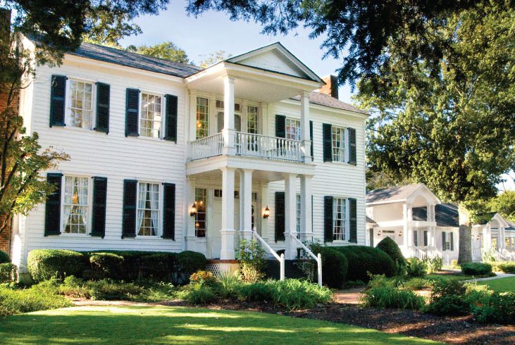 HectersKitchen's tweet image. Bridge Catering has partnered with a list of quality wedding venues to deliver for you on your special day? Check out these incredible venues and let us know if we can serve you on your special day.  bit.ly/2Ljs8KW Contact us at 404-223-1582