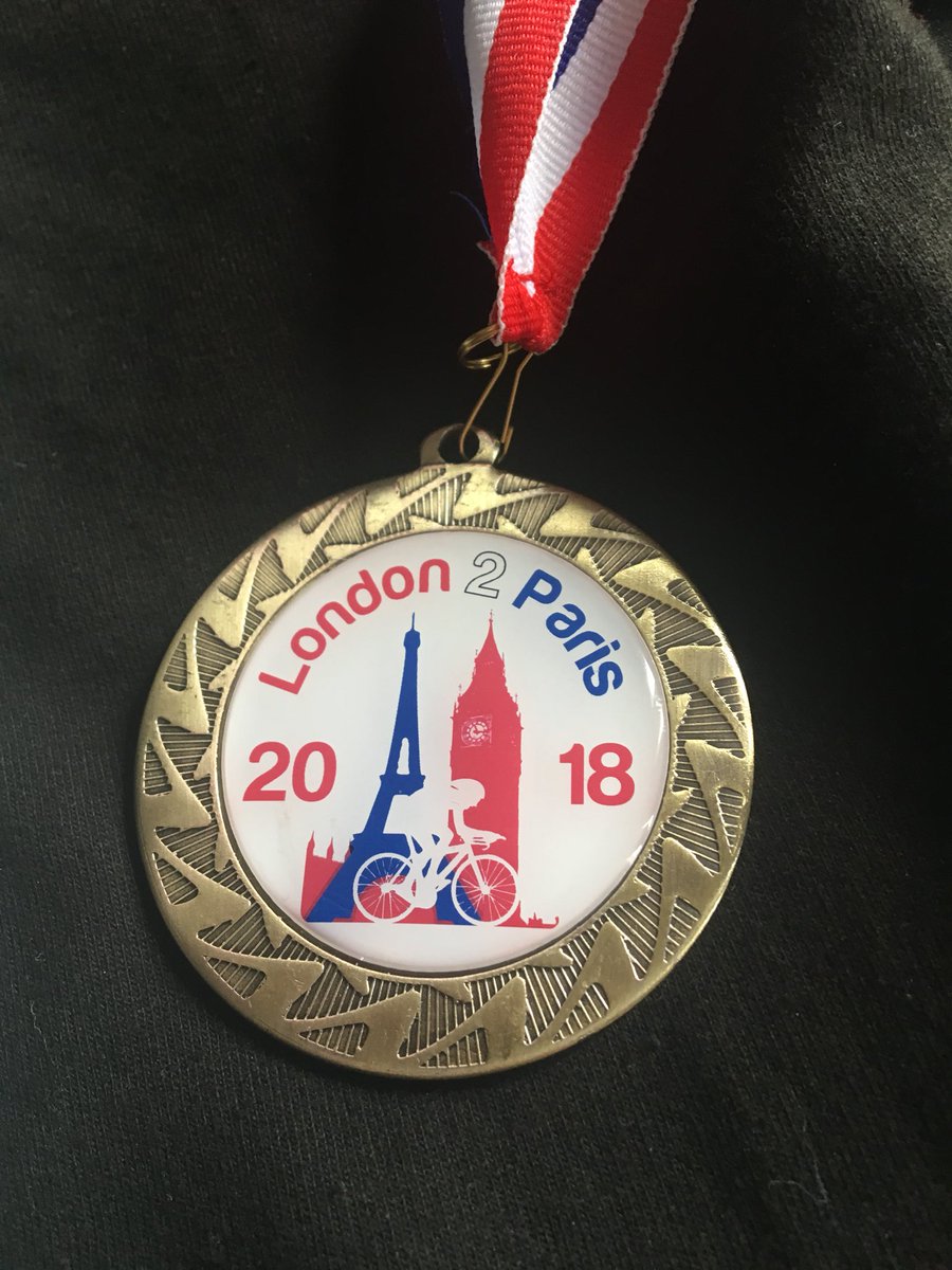 five_acre's tweet image. Incredible support from @RecExpressKent we LOVED and needed our TEAM FAW hoodies AND amazing medals for us all at the finishing line. #support #localbusiness #createarippleMAKEASPLASH