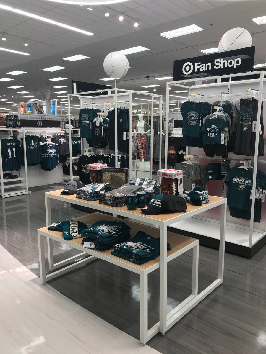 Fly eagles 🦅 (even though I’m a Giants fan)  #t1365