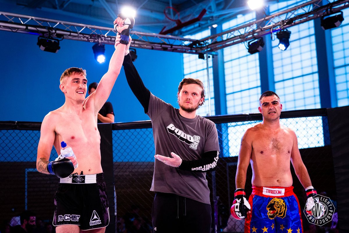 CF24mma's tweet photo. A few shots of some of the guys that train with us while they were in action on @BudoWales 
Come down and join the classes. All abilities welcome. #mma #boxing #training #cf24 https://t.co/pnEQS9Tapg