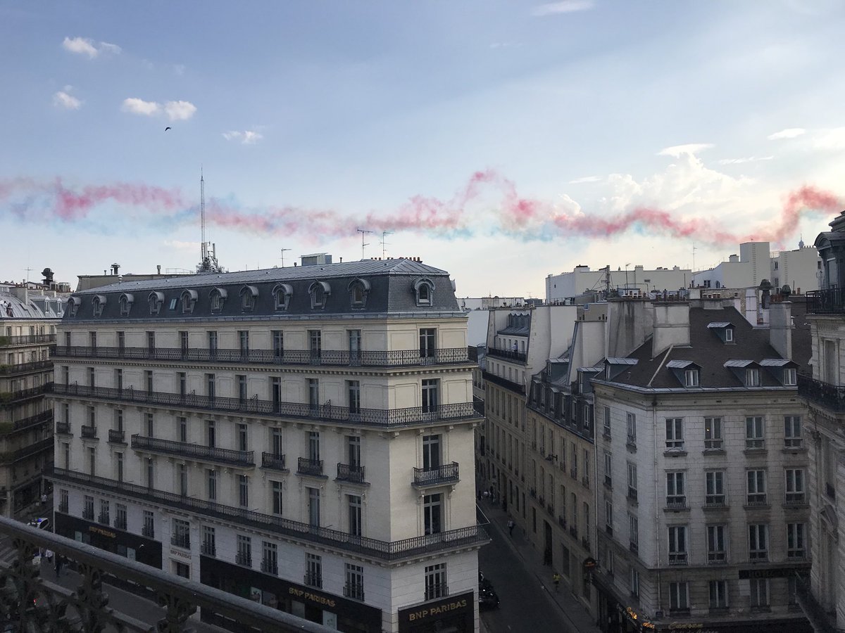 OdileUF's tweet photo. Le 14 juillet c est aussi le 16 juillet en 2018? @FlesselLaura  #2Etoiles https://t.co/whoJn0oPqR