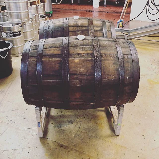getyourclawsoff's tweet photo. Aging in old tequila barrels, so fucking cool. .
.
.
.
.
#beer #tequila #brewery #brewers #lincoln #nebraska https://t.co/nStDibipXs https://t.co/qja31eLn2O