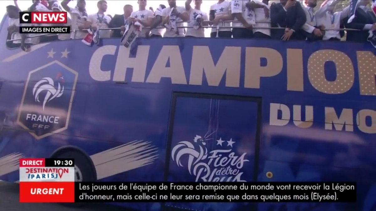Object_YV's tweet image. Que c'est beau! Gratulations Team France!!!!! 🇫🇷🇫🇷🏆🏆⭐⭐
