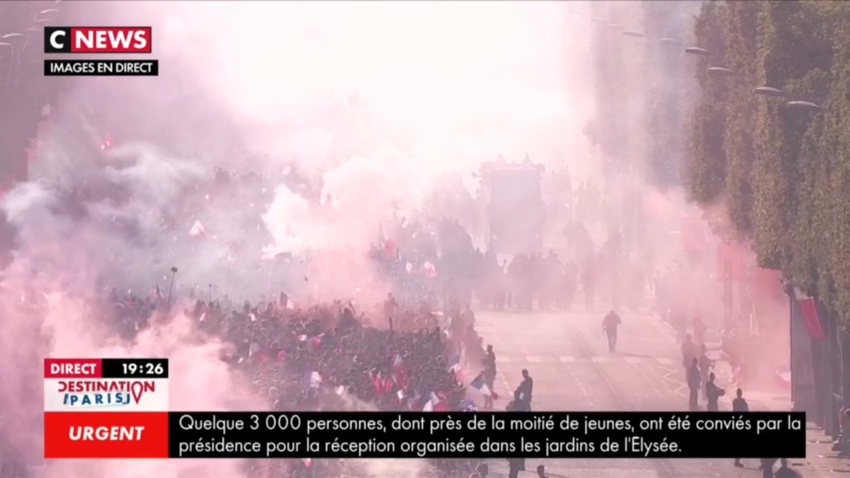 Object_YV's tweet image. Que c'est beau! Gratulations Team France!!!!! 🇫🇷🇫🇷🏆🏆⭐⭐