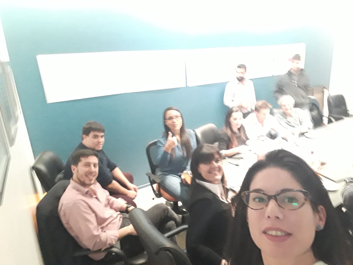 apedrueza's tweet photo. Brigada #agile @AxxonConsulting en cliente Química Llana. #incepcion con todo el equipo #MSDyn365 https://t.co/NVmgYbkW3Z