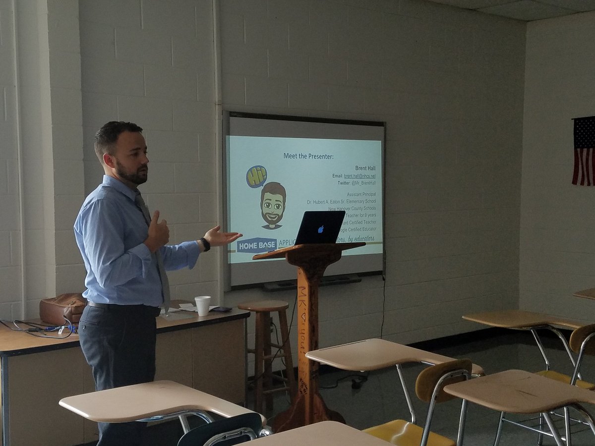 dgoodman's tweet photo. Be the Pro within PowerTeacher Pro session with @Mr_BrentHall #ncdlc #ncdpidtl https://t.co/Z2aFYV0k5Z