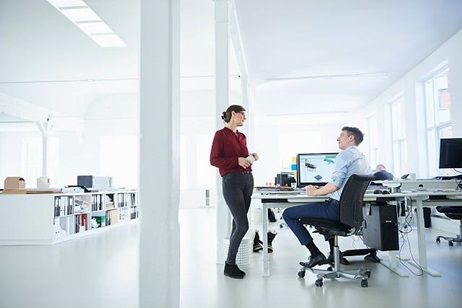 Have you considered a #coworking space? With so many #freelancers and startups they're popping up all over the place. So what are the benefits? <a href="/LondonLovesBiz/">LondonLovesBusiness</a> 
buff.ly/2KXaqRj